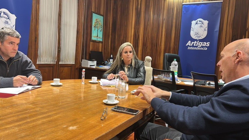 CND se reúne con la Intendencia de Artigas