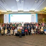 Autoridades, representantes y equipos